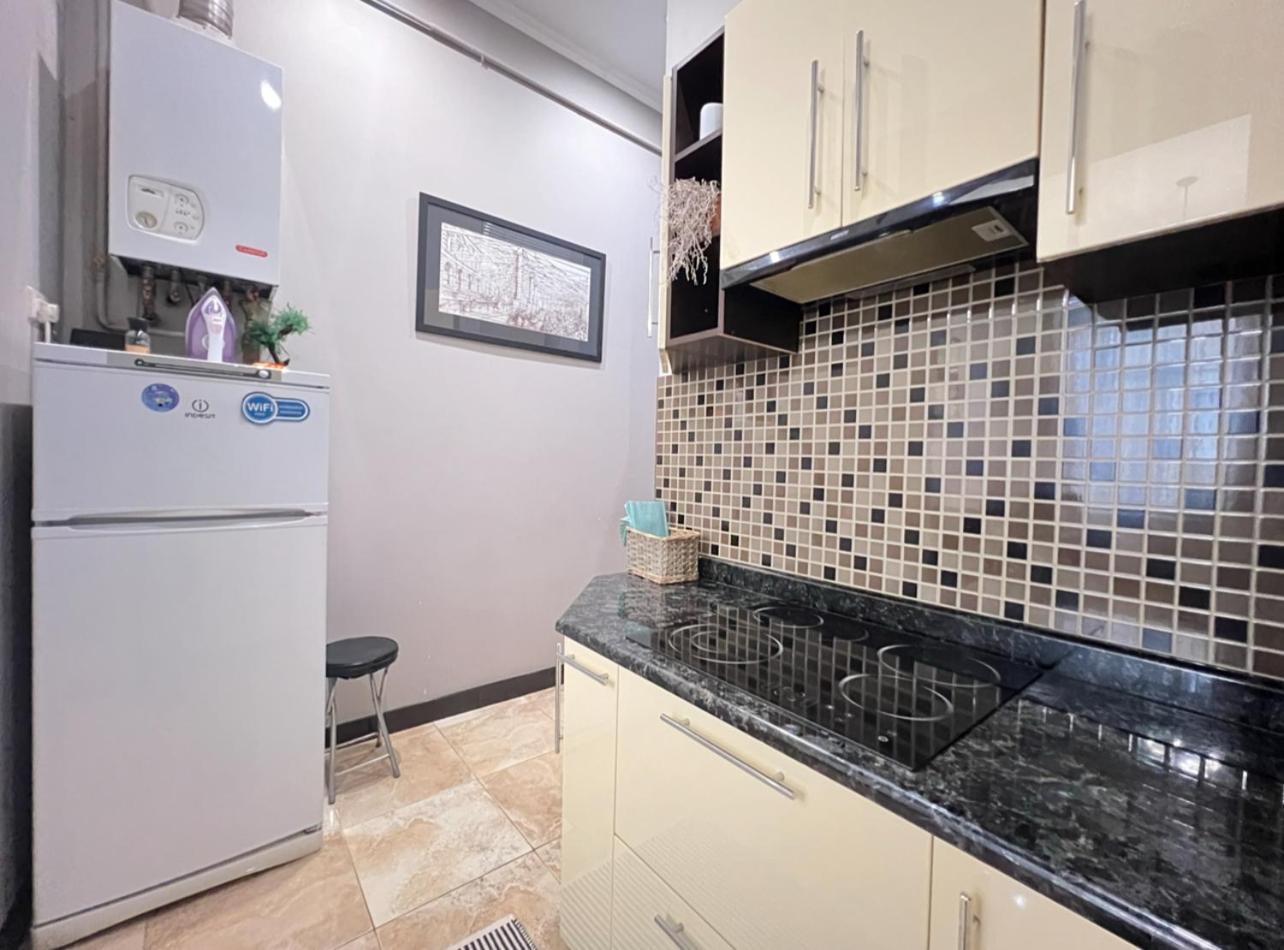 Apartment Lesya Kurbasa ลวีฟ ภายนอก รูปภาพ