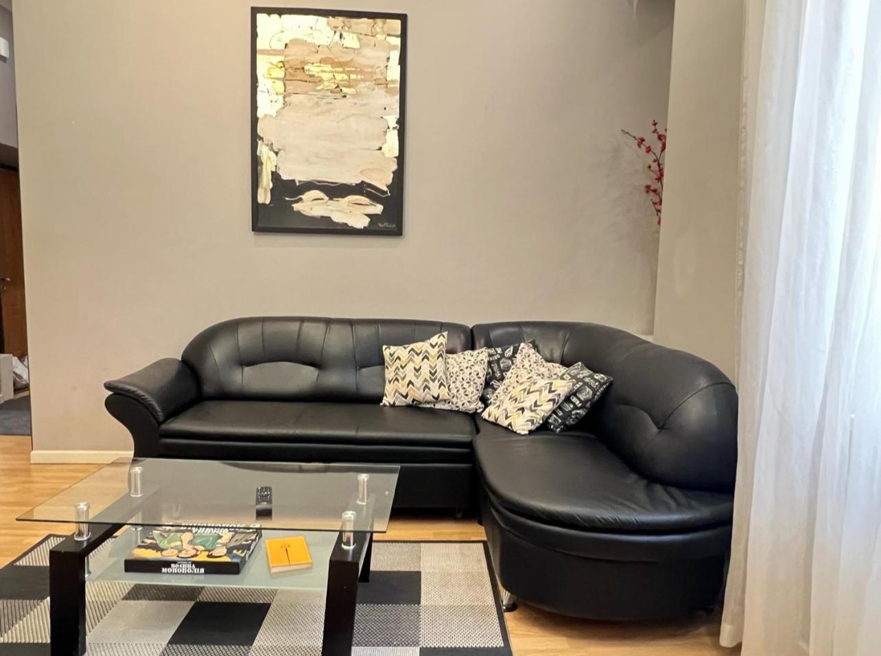 Apartment Lesya Kurbasa ลวีฟ ภายนอก รูปภาพ